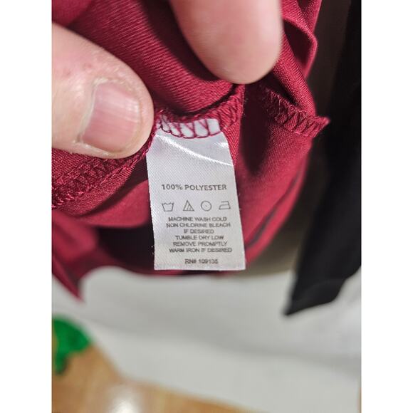 Cleveland Cavaliers Long Sleeve shirt maroon black Size Medium - Picture 5 of 7